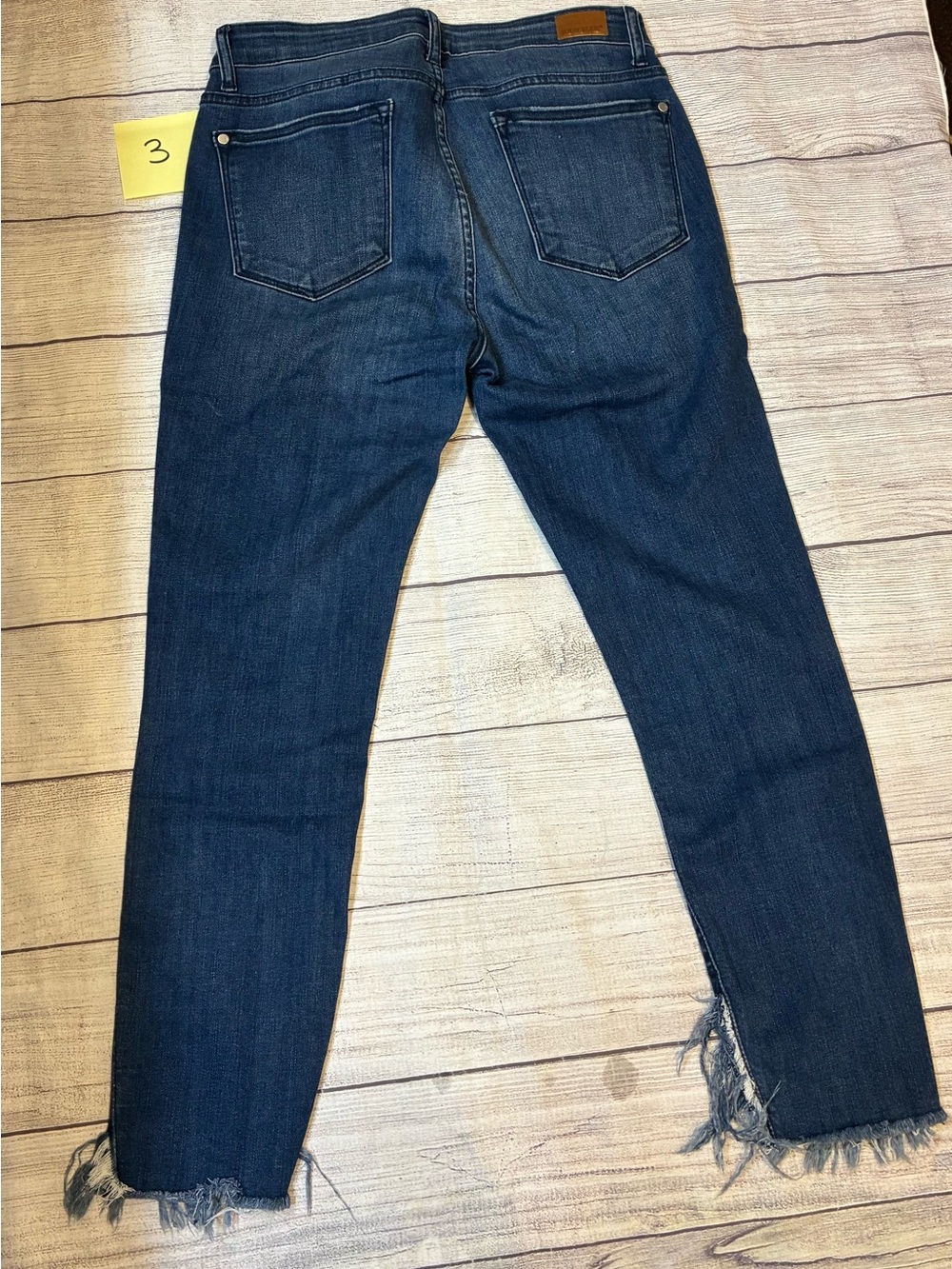 Judy Blue Women’s Frayed-Hem Jeans - Picture 3 of 3